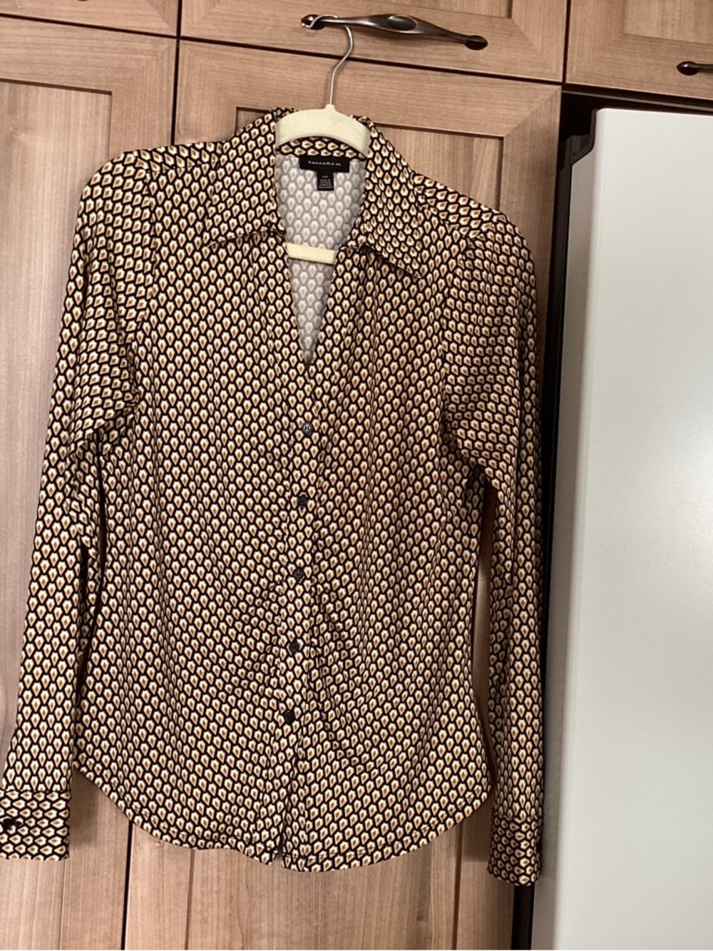 Tahari Brown and Cream Patterned Button-Up Shirt